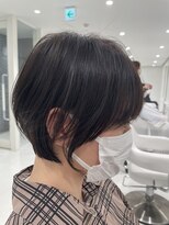 ウル(uru)&nbsp;☆お客様style☆耳かけ　前下がり　ひし形ショートボブ