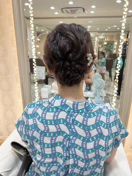 クロップ エス 湘南辻堂(crop es) 【crop es辻堂　藤田】ふわふわシニヨン