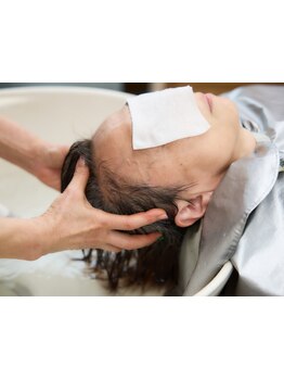 髪や頭皮の汚れなどでお悩みの方、フケや頭皮のかゆみでお悩みの方に超人気◎頭の凝り・疲れ、ストレスにも