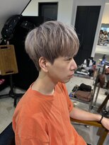 トレス(TRESS)&nbsp;ハイトーンマッシュ　シルバーベージュ　韓国風ボブ