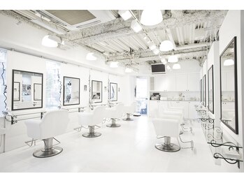 FEERIE est【フェリー エスト】