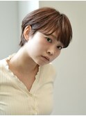 切りっぱなしショート・ボブ/絶壁解消/前髪なし/40代/30代/丸顔