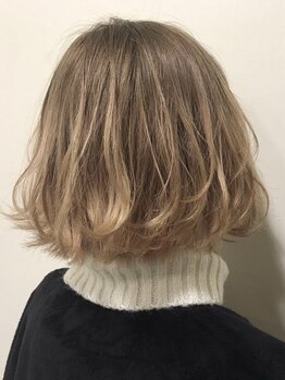 シュエット(chouette)の写真/【豊橋】トレンドを取り入れた透明感カラーで、周りと差がつくスタイルに♪あなただけのカラーをご提案…☆