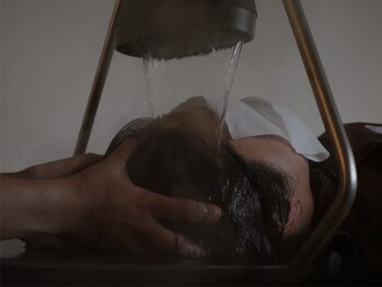 ス キョウト(su kyoto)の写真/技術・空間・香り・音・ドリンクまでこだわり抜いたsuのヘッドスパで、心から癒される特別な時間を。