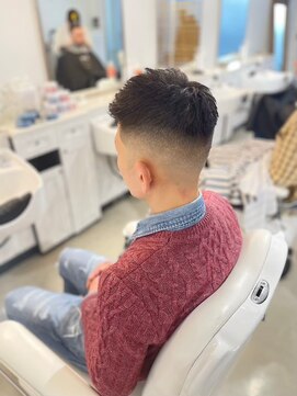 クラウドナイン(Cloud9) スキンフェード