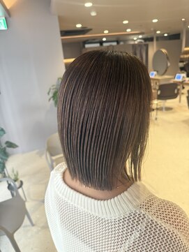 クオール(Quol) 【脱白髪染めハイライト】ナチュラルなハイライト