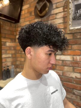 ヒロギンザ 新橋日比谷口店(HIRO GINZA) テーパーフェードスペインカール