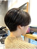 調布イルミナカラーマッシュショートミルクティーベージュカラー