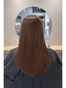 アスフィーダ(A'sfida) 「髪質改善×極艶ストレートロング」