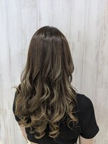 ムーナ(Muwna)&nbsp;ロングスタイル