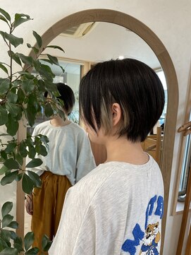 サロンドオクシー(Salon de OXY) インナーカラーホワイトベージュ