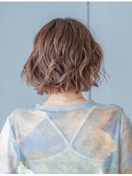 サロンズヘア 四条烏丸店(SALONS HAIR) 大人可愛いふわふわボブ