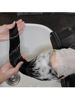 ルーミールーム(RoomieRoom)&nbsp;【日本のツヤ髪を取り戻す】50代ボリュームアップ/髪質改善