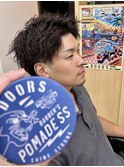 ハードツイストスパイラルパーマ　ツーブロック　DOORSポマード