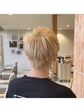 シャンプー ひろせ店(SHAMPOO) スパイキーショートホワイトブロンド