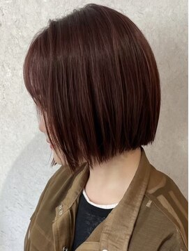 ビスクヘアデザイン(bisq hair design) ボブ　ミルクティーベージュ　艶髪　髪質改善カラー　ショート