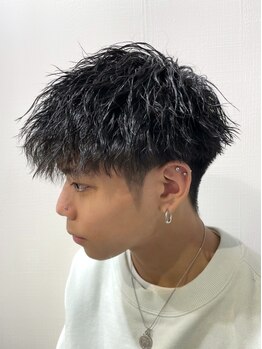 ビューブルー 亀戸錦糸町(VIEW BLUE)の写真/トレンド感のあるメンズパーマからビジネスまで一流stylistがあなたに似合うstyleをご提案！再現性も高い◎