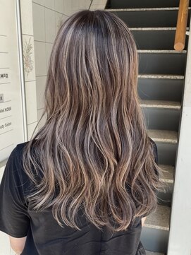 アップ(A+hair) ハイライトカラーミルクティーケアブリーチ白髪ぼかし髪質改善