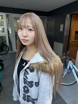 ジルバイジゼル(JILL by GiseL) aハイトーンホワイトミルクティーピンクケアブリーチ福岡天神