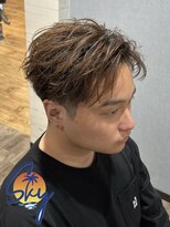 スカイ(SKY)&nbsp;ツイスパ/波巻き/眉毛/バーバー/ニュアンスパーマ/ブリーチ