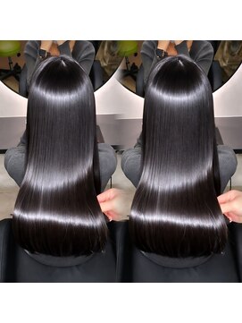 ユニー(uniii) 艶髪グレージュ