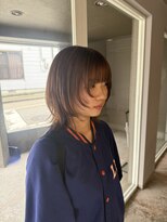 ロイ(roi)&nbsp;レイヤーカット　ハッシュカット