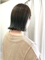 イチエ(icie)&nbsp;ボブ×グリーンのグラデーションカラー
