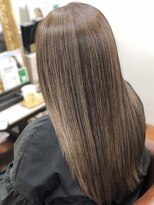 ヨシトモ(YOSHITOMO)&nbsp;大人女性だからこその髪質改善メテオカラー