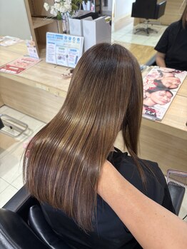 サラ 新宮店(SARA)の写真/ヘアケアソムリエ多数在籍！あなただけに合うオーダーメイドトリートメントでうるツヤ髪へ★
