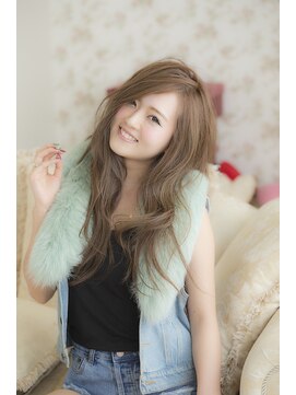 ミエルヘアーエスト 新宿店(mielhair est) シナモンアッシュでおとな可愛く☆甘辛ロング【mielhair新宿】