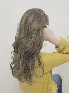 ヘアースタジオ ゼン(hair studio Zen) ウェービー大人ロング