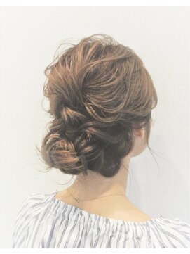 アンサム 三軒茶屋(UNSOME) ヘアアレンジ