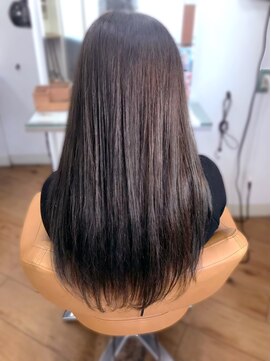 24 岸和田店 ぺたんこにならない縮毛矯正