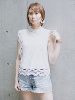 ノイン(noine)&nbsp;憧れの先輩が漂わす“イイ女”な雰囲気