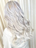 エール(a:le) ホワイトシルバー