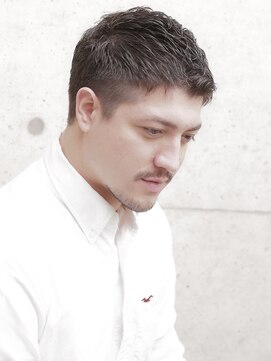 アールプラスヘアサロン(ar+ hair salon) ワイルドベリーショート