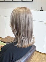 ルッツ(Lutz. hair design)&nbsp;【色が落ちてもかわいい！】ミルクベージュ【千代田彩夏】