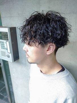 ヒート トウキョウ 目黒店(HEAT TOKYO) ツイスパセンターパートマッシュ波巻きダウンパーマメンズ目黒