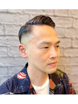 グレイスフルバーバーロンドン 大宮店(Graceful Barber London) 【30代 男性】ロンドンクラシカル七三フェード