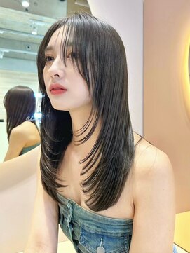 グロー オオミヤ アネックス 大宮(GLROW OMIYA ANNEX) ♪顔周り　レイヤー　ウルフ　韓国ボブ　ワンホンヘア　縮毛矯正