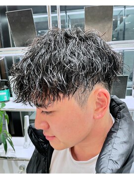 ステアケース 武蔵小杉店(stair:case) 男らしさ全開波巻きパーマ◎