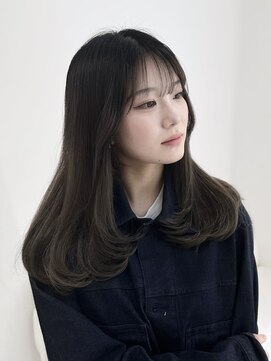 シーン(scene) 【Hikaru】レイヤーカット