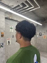 ドアホワイト(door white)&nbsp;スパイキーパーマ