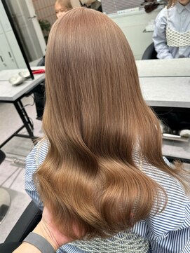 ペレ 栄 アネックス(PELE栄ANNEX) 韓国 くびれロング レイヤー ワンホンヘア 小顔前髪