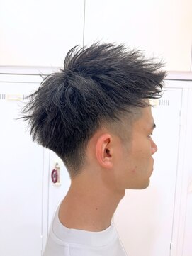 アッシュ 町田駅前通り店(Ash) 【Ash町田駅前通り店　内野光葉】2ブロックアップバングショート