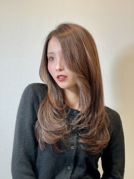 レヴィア(REVIA) レイヤーカット髪質改善トリートメント前髪カット