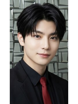 ウィーニード 名古屋(WENEED) 《佐久間》シースルーマッシュ/センターパート/ビジネス風