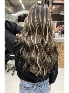 ルーフアクト(LUFE act) より動きが出て可愛いhighlight