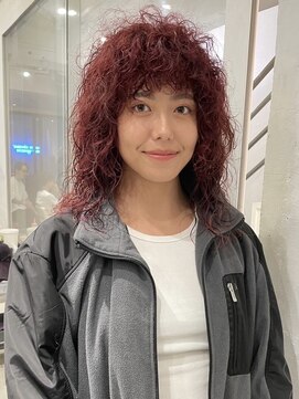 スー 渋谷(suu) カラーパーマスパイラルパーマれっど