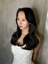 リリアーナ(LILIANA)&nbsp;韓国ガーリー フェミニン ウェーブヘア 縮毛矯正 東池袋 暗髪